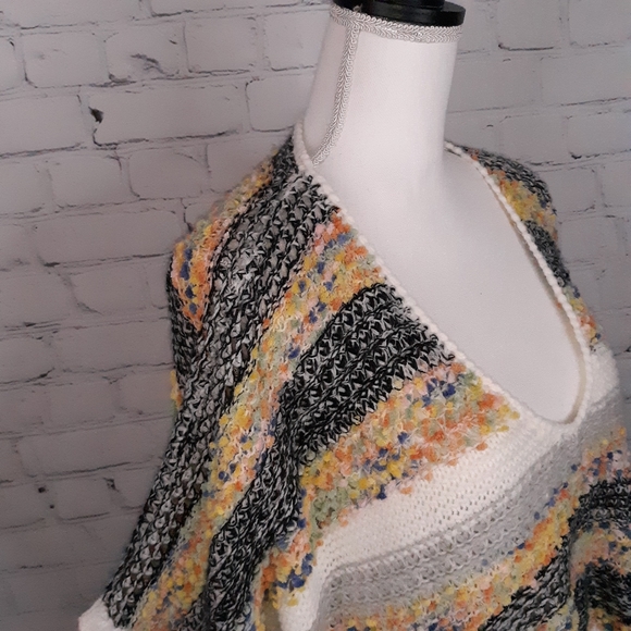 KAMANA Marled Banded Stripe Crop Sweater M… - Picture 7 of 13